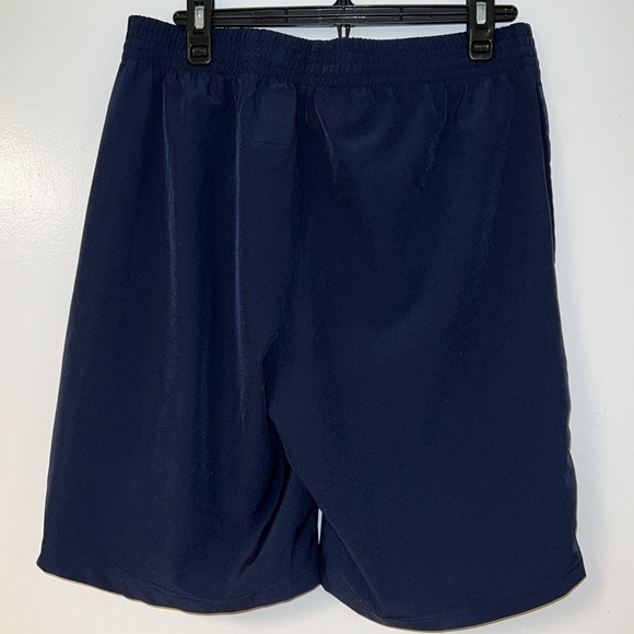 Fila Modern Fit Men’s Tennis Shorts NWT - Picture 2 of 2